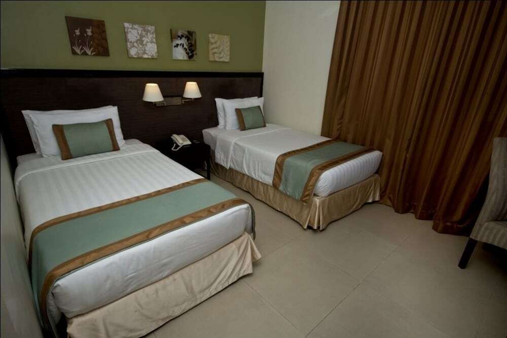 Mango Suites Tuguegarao Extérieur photo